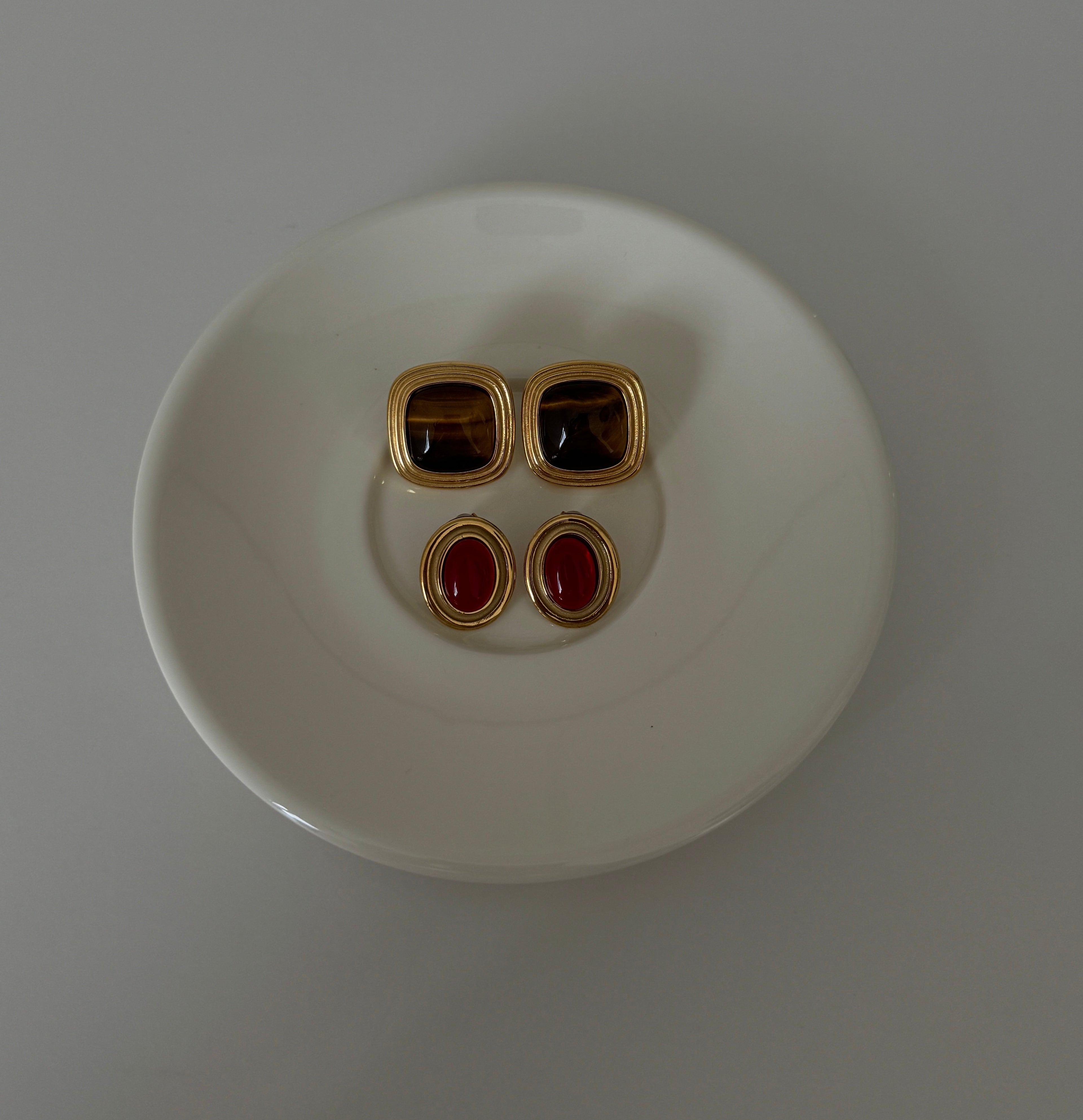 Edelstahl Ohrringe Damen Vintage - ESPRESSO | Gold Ohrstecker mit Onyx Stein