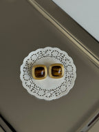 Edelstahl Ohrringe Damen Vintage - ESPRESSO | Gold Ohrstecker mit Onyx Stein