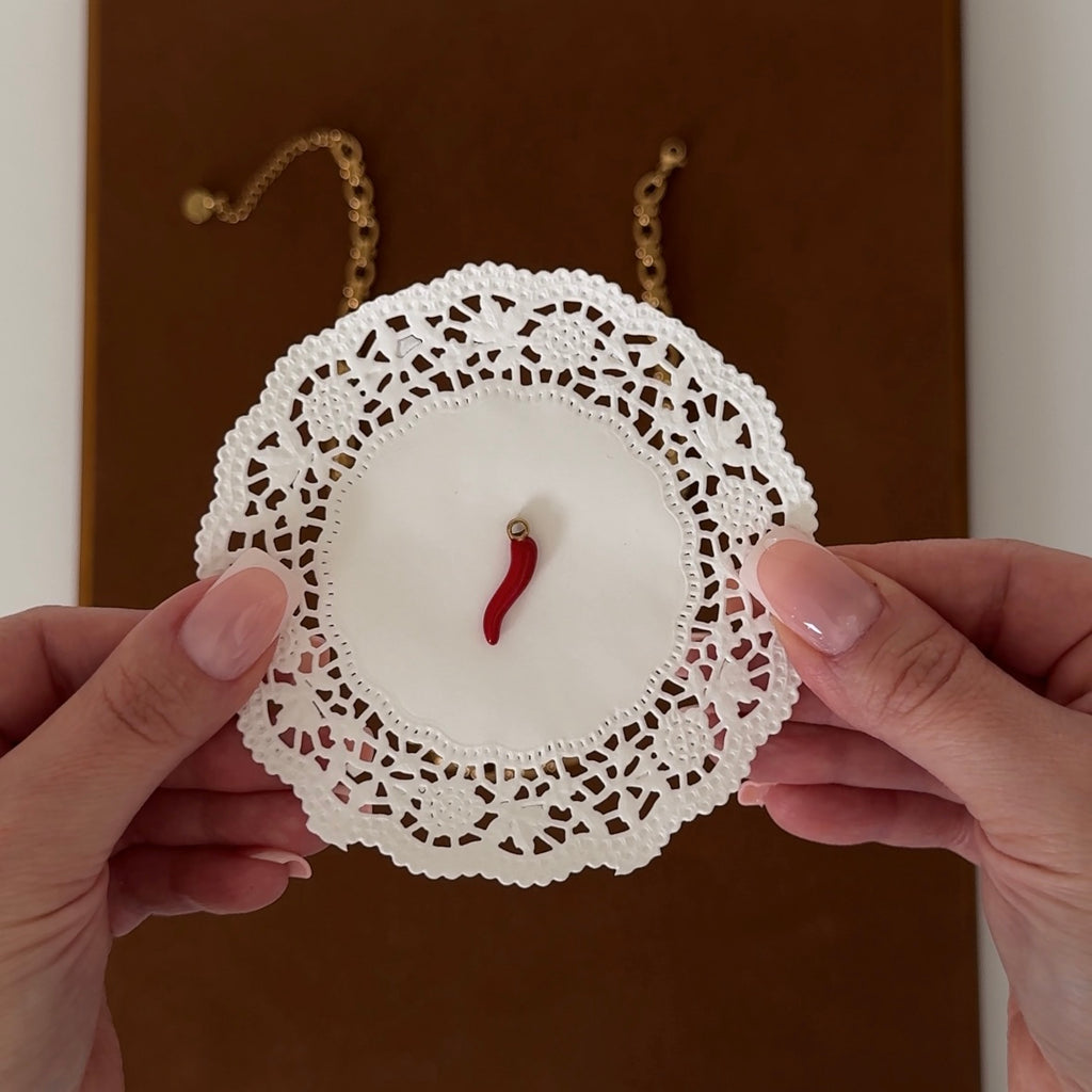 Goldener Chili Charm Anhänger 