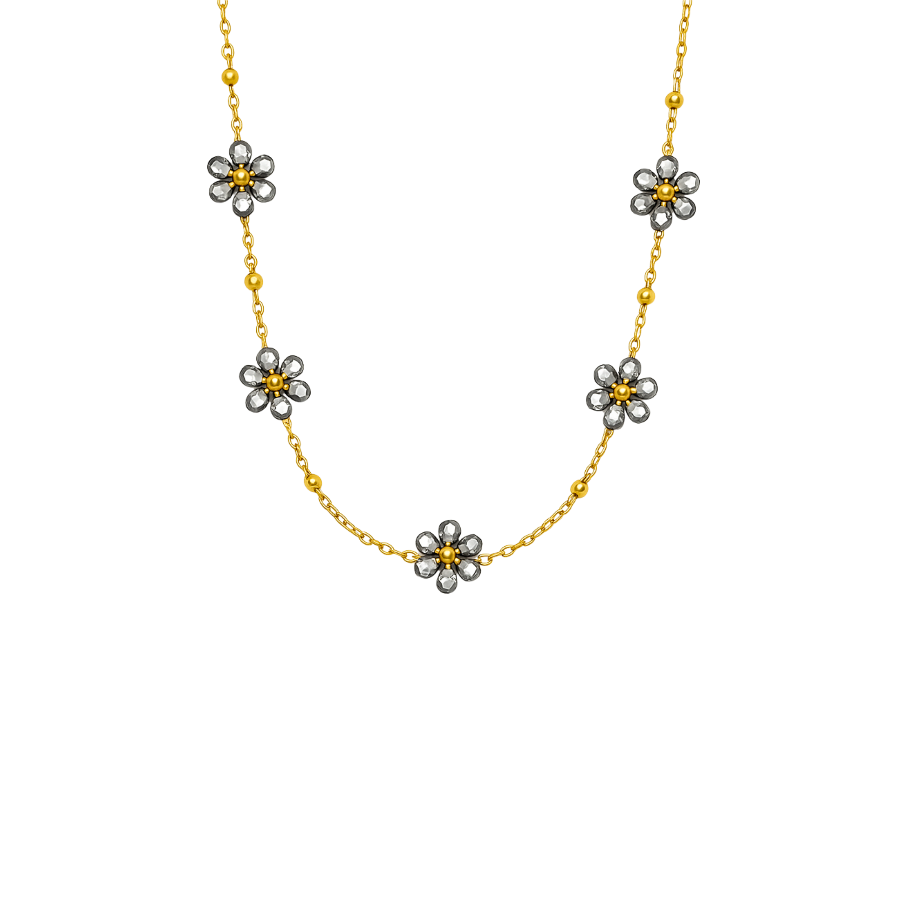 Goldene Halskette mit kleinen silbernen Blumenanhängern